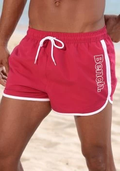 Bench. Zwemshort In Kort En Lang Model -Beroemde Badkleding Winkel bench zwemshort met coole logoprint rood