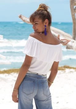 Buffalo Strandshirt In Carmenstijl Met Volant 20 Buffalo Strandshirt In Carmenstijl Met Volant -Beroemde Badkleding Winkel buffalo strandshirt in carmenstijl met volant wit 9