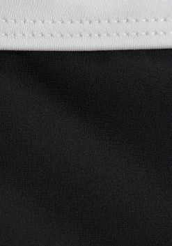 Buffalo Triangelbikini Met Trendy Hotpants -Beroemde Badkleding Winkel buffalo triangelbikini met trendy hotpants zwart 12