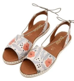 DOGO Sandalen Hazel - Lost In Pattern Met Mooie Print -Beroemde Badkleding Winkel dogo sandalen hazel lost in pattern met mooie print beige 7