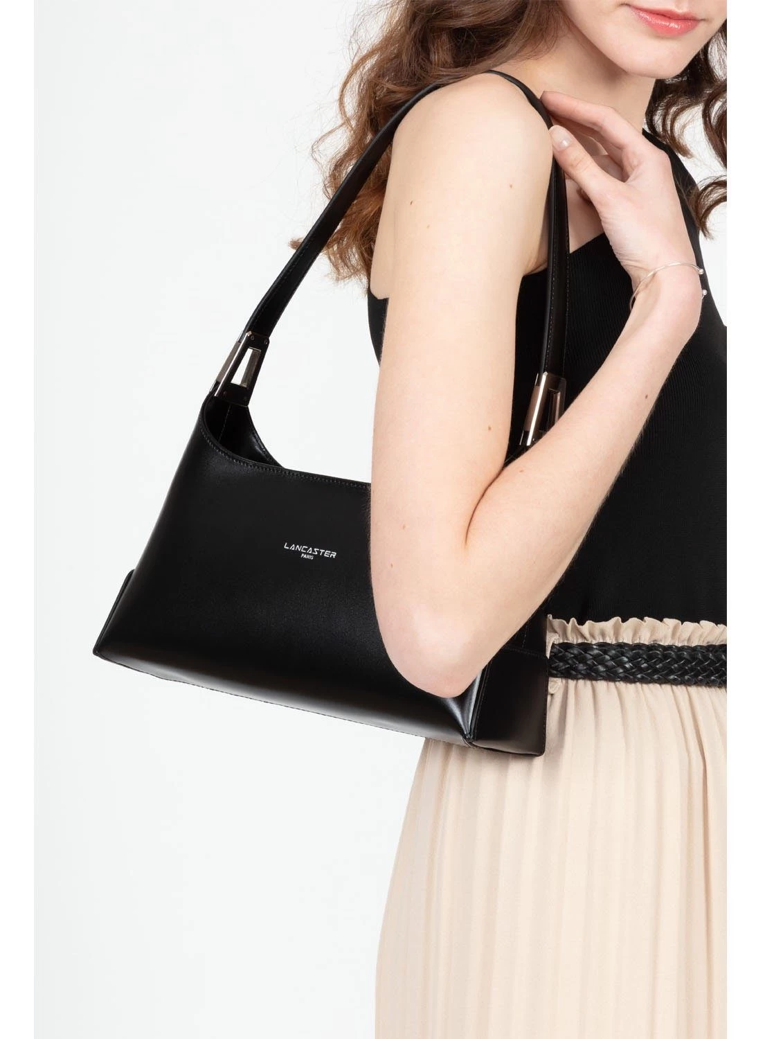 LANCASTER Schoudertas Suave Ace In Een Eenvoudige Look 3 LANCASTER Schoudertas Suave Ace In Een Eenvoudige Look - Image 3