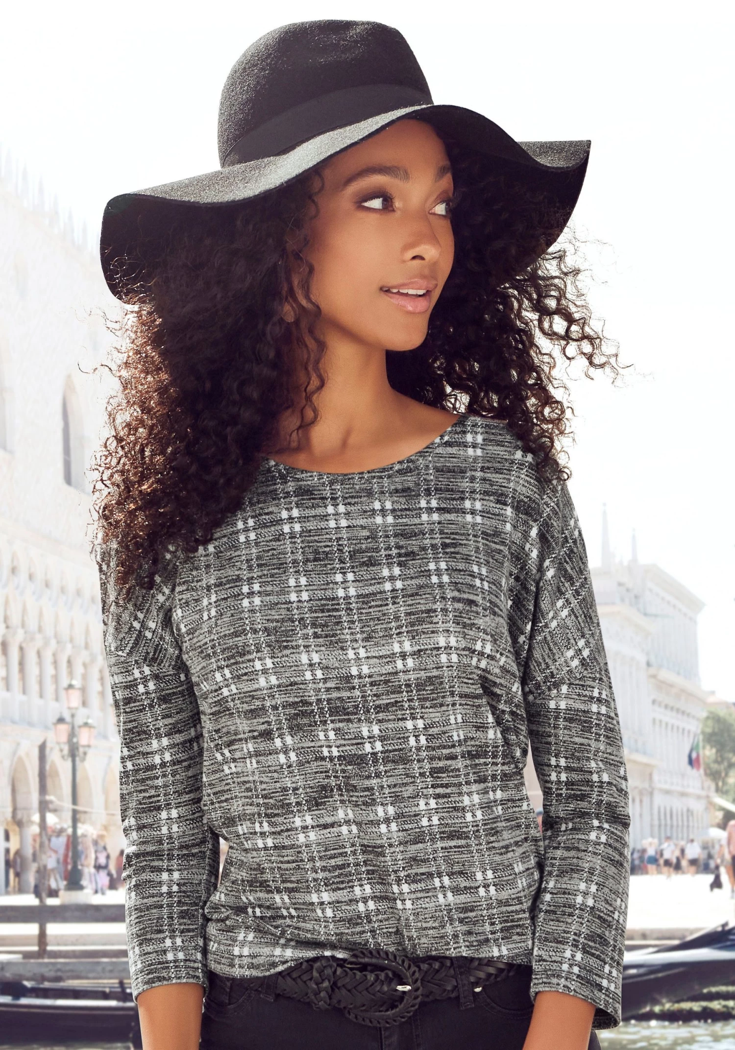 Vivance T-shirt Met Knoopsluiting En Goudkleurige Knopen (Set Van 2) 12 Vivance T-shirt Met Knoopsluiting En Goudkleurige Knopen (Set Van 2) - Afbeelding 12