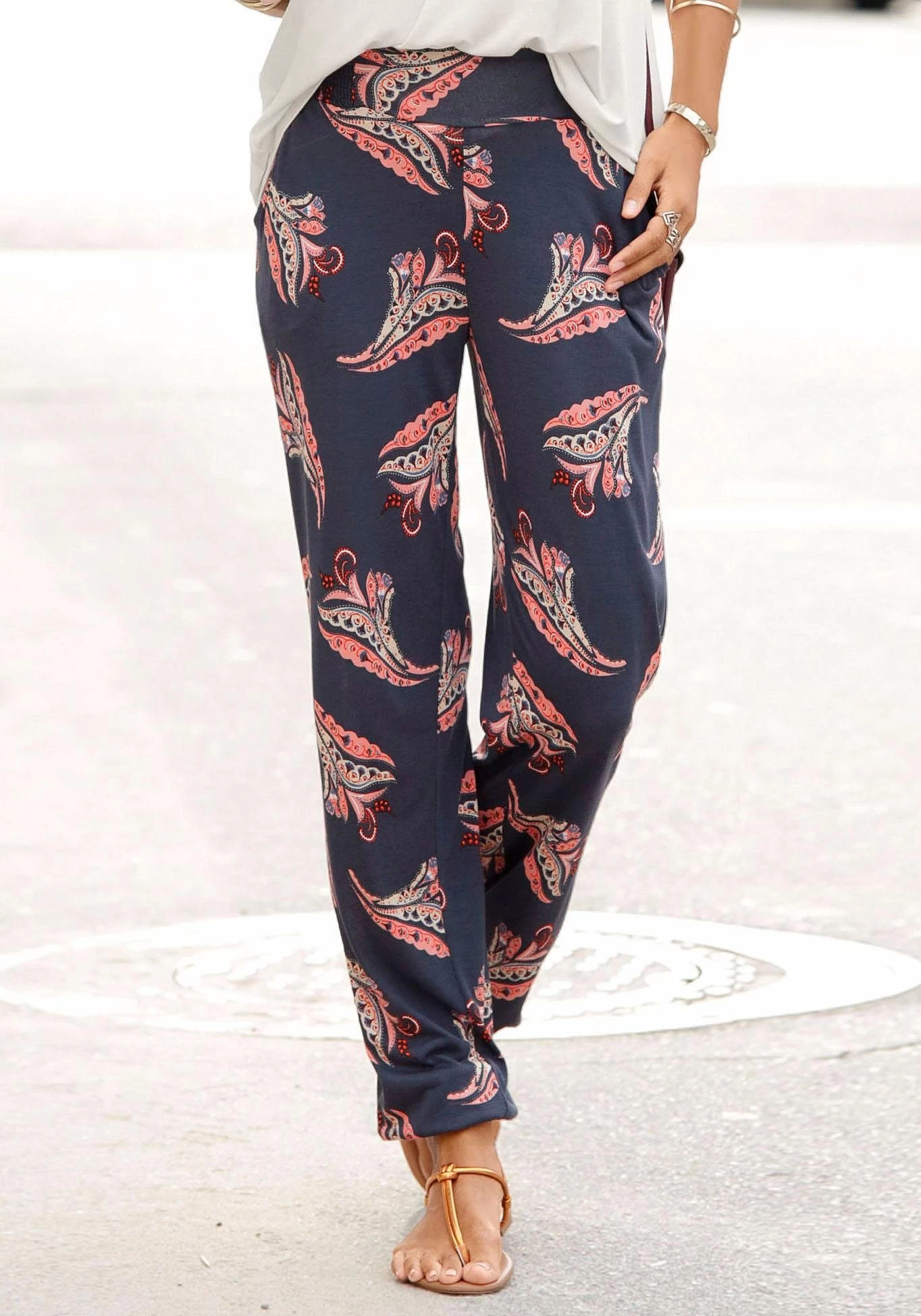 Venice Beach Jerseyjurk En Streepprint (Met Een Bindceintuur) 12 Venice Beach Jerseyjurk En Streepprint (Met Een Bindceintuur) - Image 12