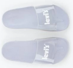 Bench. Loungebroek Met Iets Uitlopende Pijpen 35 Bench. Loungebroek Met Iets Uitlopende Pijpen -Beroemde Badkleding Winkel levis badslippers june poster s met transparante band blauw 1