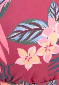 S.Oliver RED LABEL Beachwear Triangel-bikinitop MARIKA Met Sierring 19 S.Oliver RED LABEL Beachwear Triangel-bikinitop MARIKA Met Sierring -Beroemde Badkleding Winkel soliver red label beachwear triangel bikinitop marika met sierring rood 3