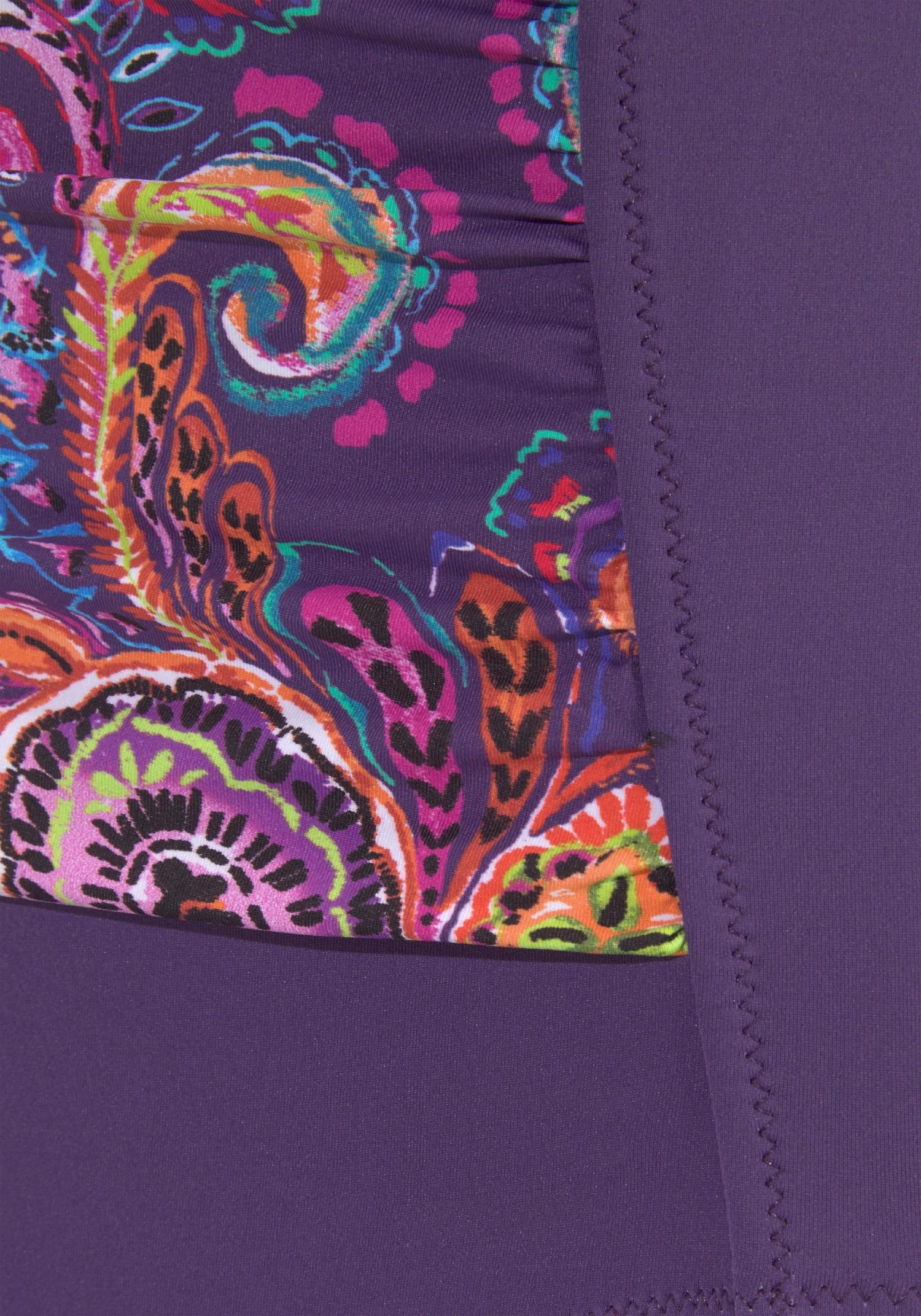 Vivance Badpak Met Paarskleurige Paisleyprint 4 Vivance Badpak Met Paarskleurige Paisleyprint - Image 4